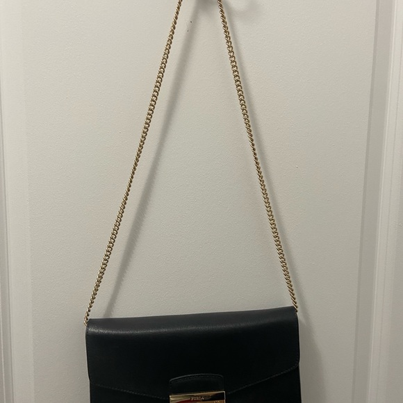 Black shoulder bag from Furla - Picture 2 of 5